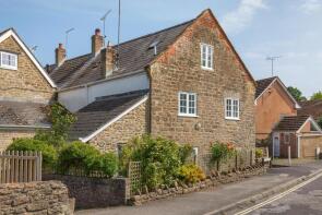8, Diments Square, Diments Gardens, Bridport DT6 5ER