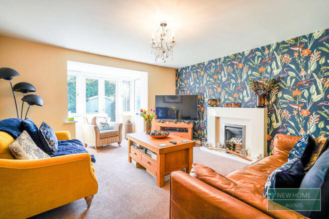 4 bed Detached for sale Image 4