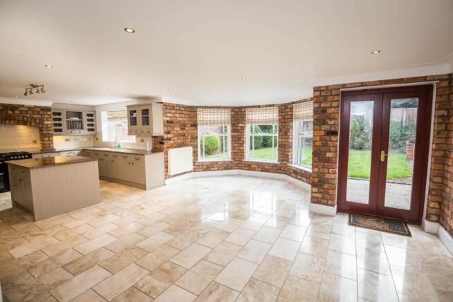 Open Plan Kitchen/Dining/Family Room