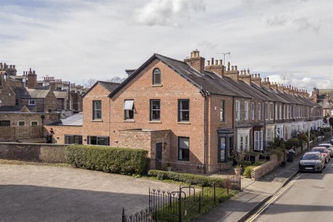 77_Nunthorpe_Road__10.jpg