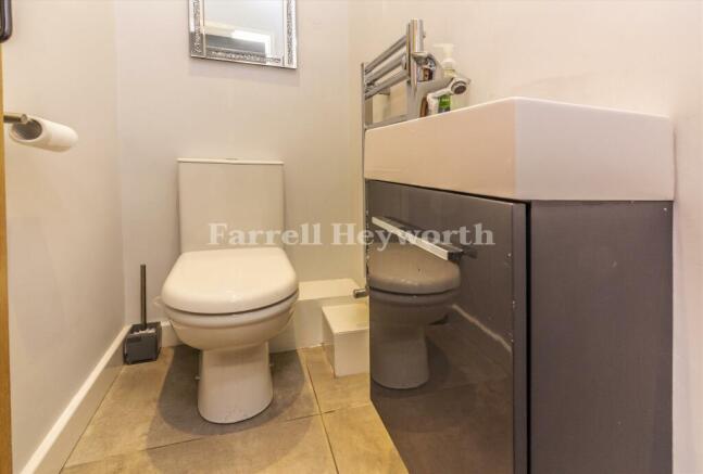 Ground Floor wc