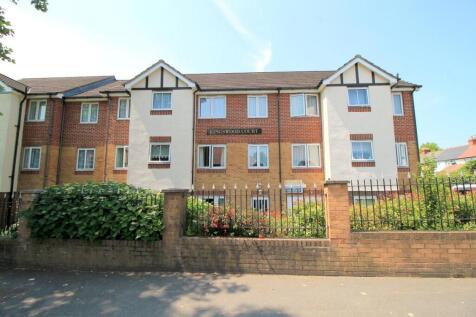 Kingswood Court, Chingford