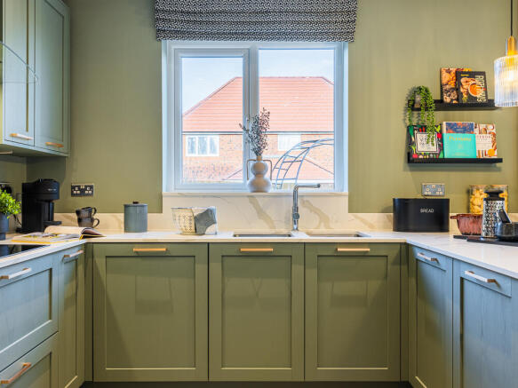 Redrow - Hampstead - Kitchen 2 - 72343