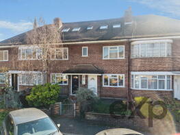 16, Queens Close, Wallington SM6 0AQ