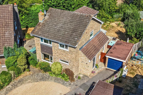 Shaldons Way, Fleet, Hampshire, GU51
