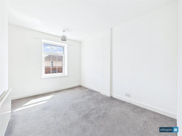 2 bed Terraced to rent Image 8