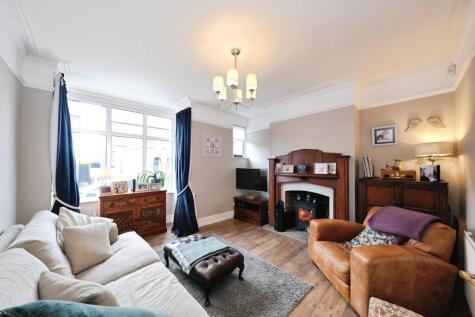 Acton Road, Nottingham, NG10