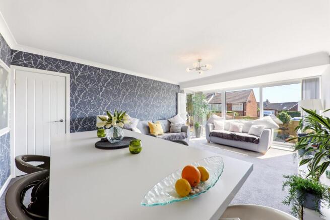 2 bed Semi-Detached Bungalow for sale Image 8