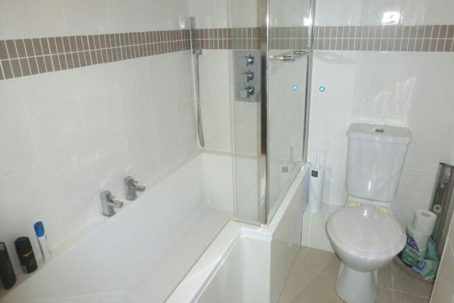 Bathroom photo 1