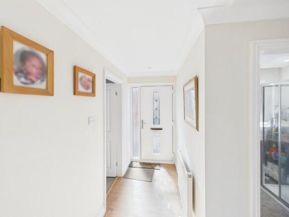 2 bed Semi-Detached Bungalow for sale Image 12