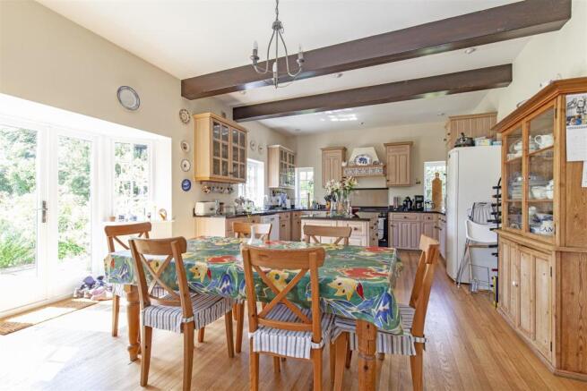 Kitchen-1.jpg