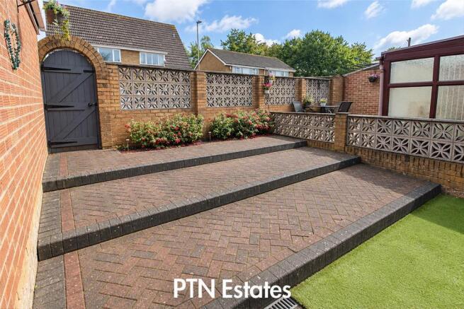front garden .jpg