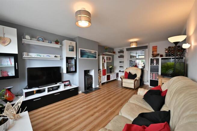 Sitting Room.JPG