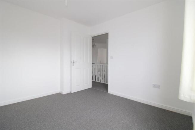 Another aspect of bedroom 2
