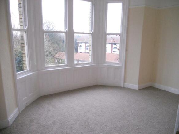 6 Lansdowne House - Bedroom 2.JPG