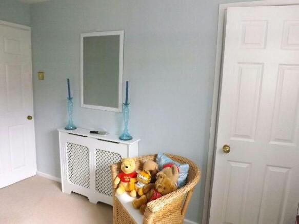 Bedroom 2 Pic 2