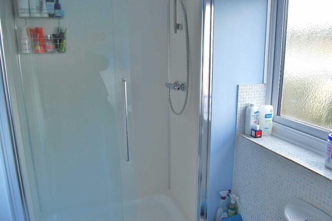 Family Shower Room