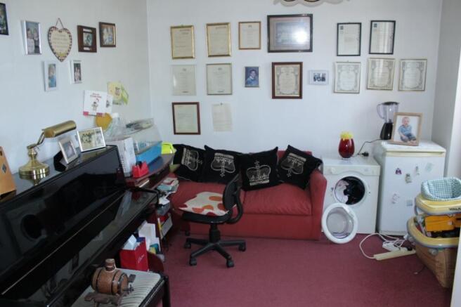 Photo 5