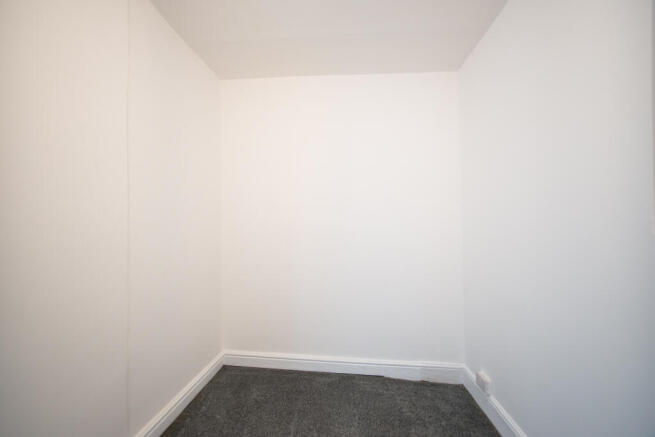 1 bed Flat to rent Image 9