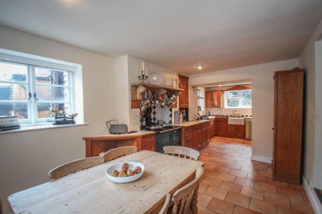Kitchen/Breakf...