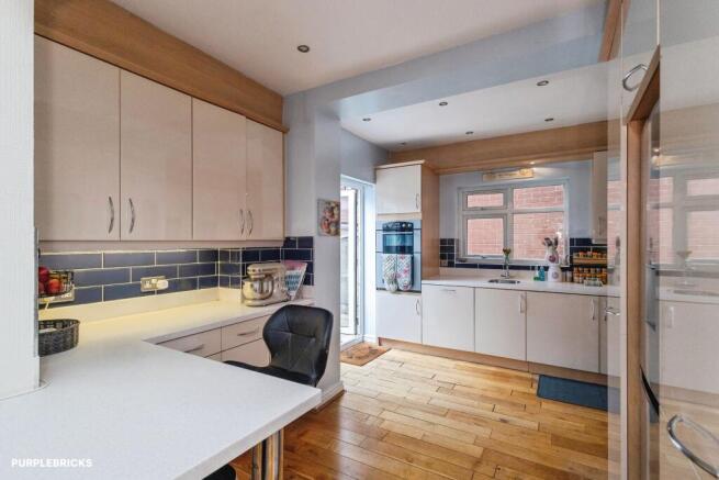 Kitchen/Dining Room