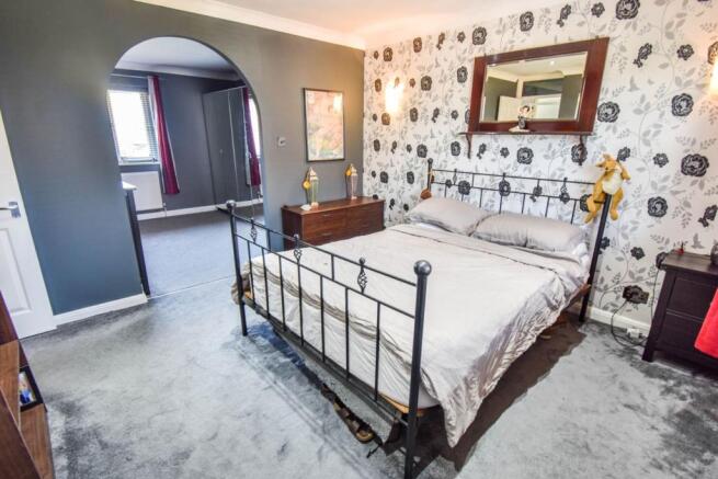 Master bedroom 