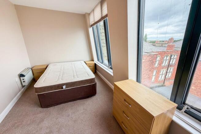 1 bed Flat to rent Image 8