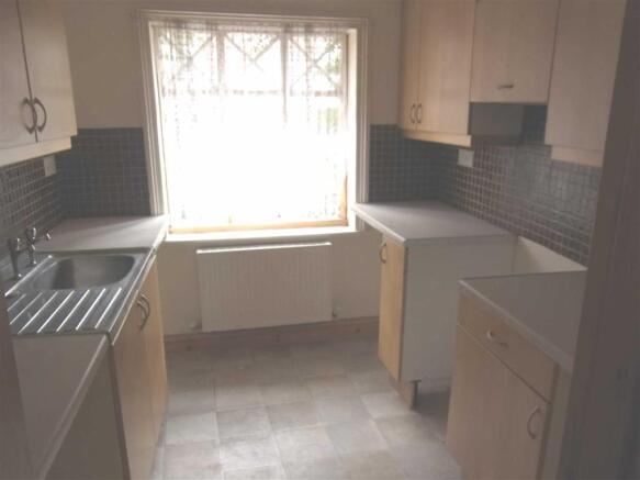 Kitchen: