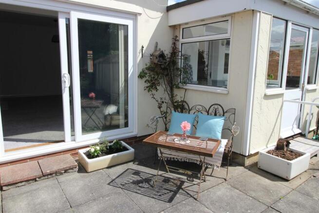 37 Monkseaton Dr-Rear4.JPG