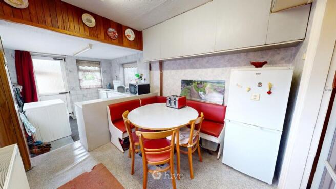 3 bed Semi-Detached for sale Image 5