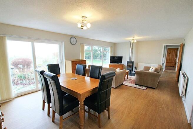 Lounge/kitchen/Diner