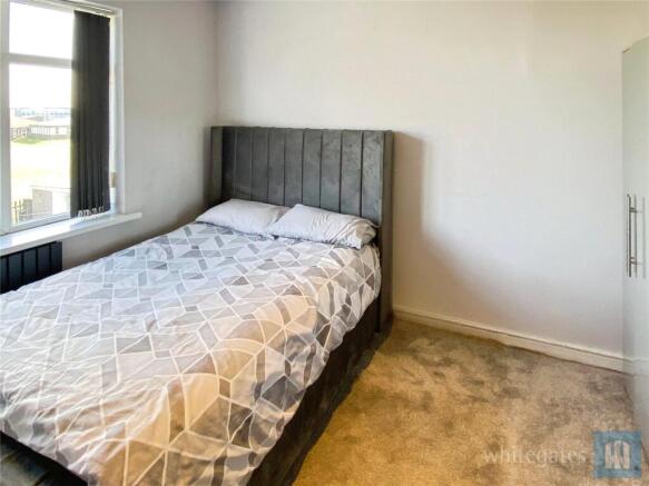 3 bed Semi-Detached for sale Image 8