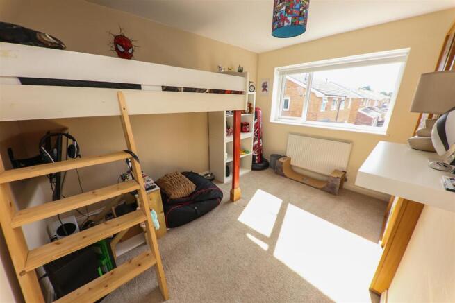 3 bed Detached for sale Image 11