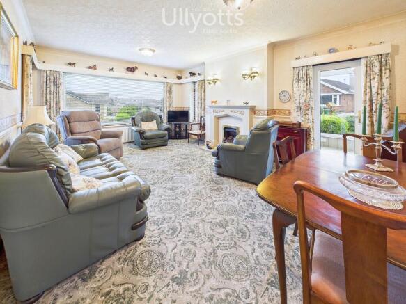 2 bed Detached Bungalow for sale Image 5