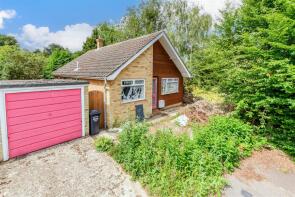 19b, Deerhurst Close, Longfield DA3 7LL