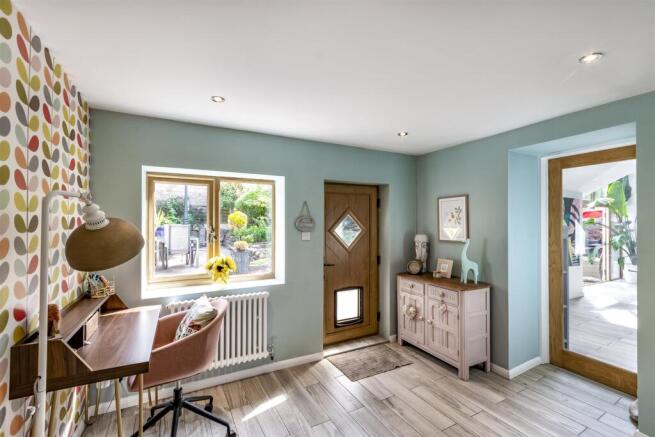 3 bed Detached for sale Image 12