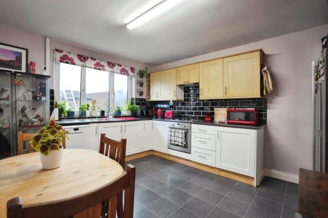 Tregonissey Road, St. Austell, Cornwall, PL25 photo 4
