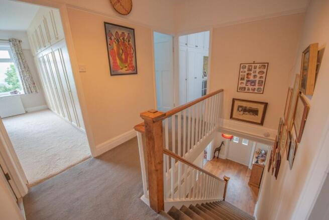 3 bed Semi-Detached for sale Image 12