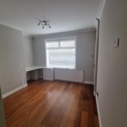 2nd livingroom