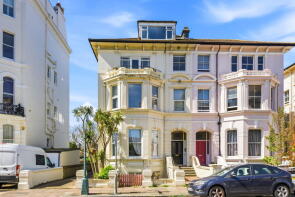 Flat 7, 26, St Aubyns, Hove BN3 2TD