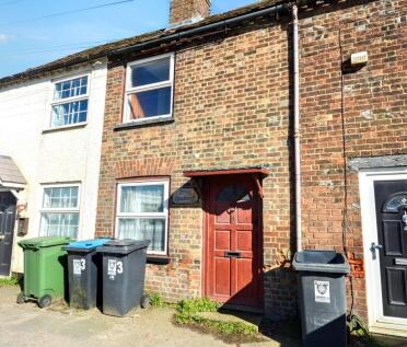 3 Row Beech Cottages, Watling Street, Kensworth, Dunstable, Bedfordshire, LU6 3QT