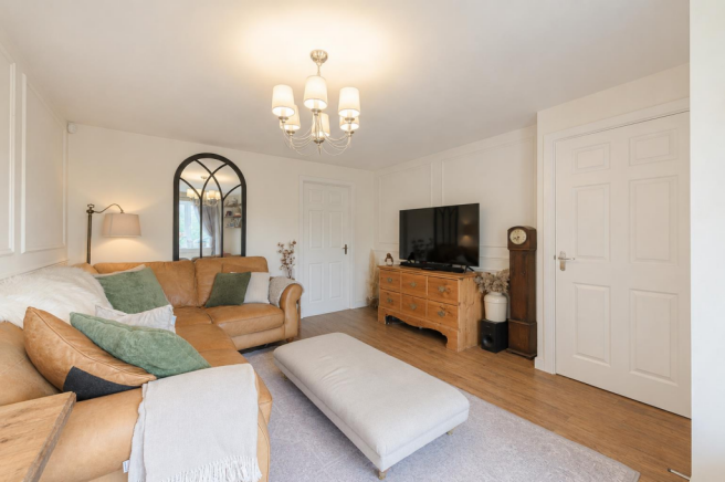 Tarn Rise, Nuneaton, CV11 photo 5