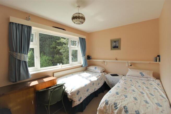J Bed 2.jpg