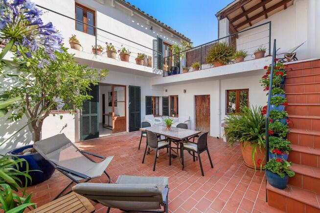 Patio (2)