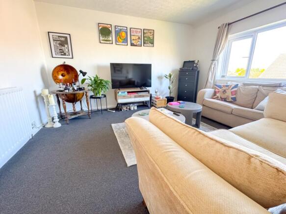 Woodrow Saltburn EweMove-19