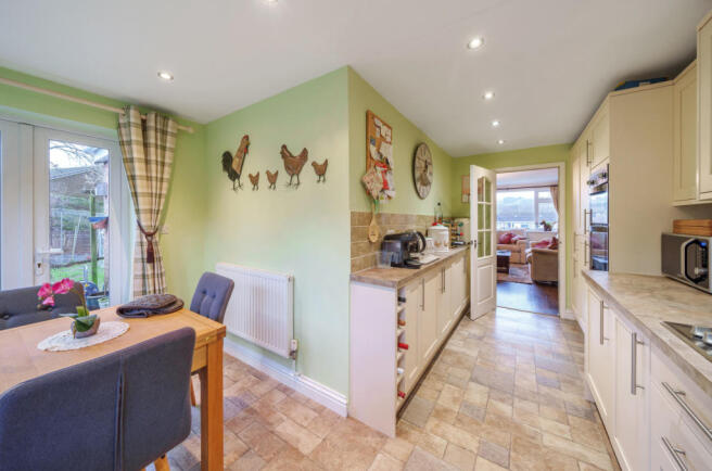 Kitchen/Breakfast Rm