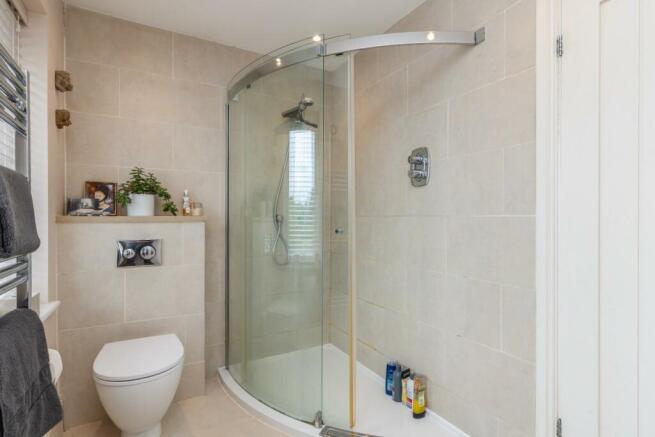bathrooms 4.jpg