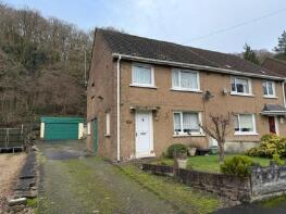17, Min Yr Awel, Pont Nedd Fechan, Neath SA11 5ND