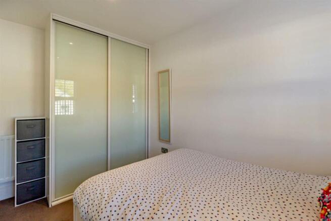 8594308-interior15-800.jpg