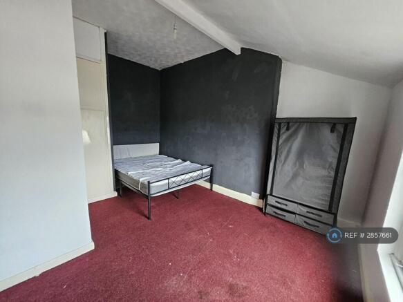 1 bed Flat to rent Image 12